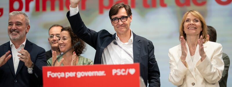 Der Sozialist Salvador Illa will sich am Donnerstag im Parlament in Barcelona zum neuen Regionalregierungschef Kataloniens wählen lassen.  - Foto: Lorena Sopena/Europapress/dpa