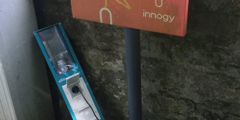 POL-PDKL: Sachbeschädigung, Zeugen gesucht - Foto: presseportal.de