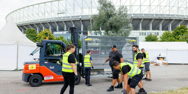 Vor dem Stadion des Taylor-Swift-Konzerts wollte der IS-Anhänger ein Blutbad anrichten. - Foto: Florian Wieser/APA/dpa
