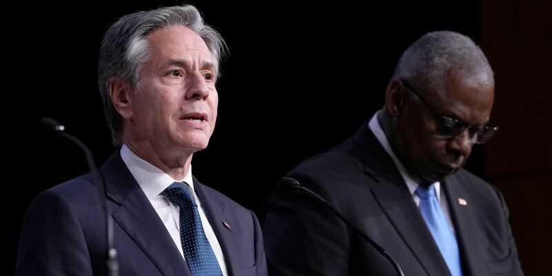 Die USA stellen laut Außenminister Antony Blinken der Ukraine zur Abwehr des russischen Angriffskriegs weitere Militärhilfe zur Verfügung. - Foto: Susan Walsh/AP/dpa