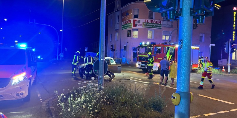 FW-EN: Verkehrsunfall Talstr. / Hattinger Str. - Foto: presseportal.de