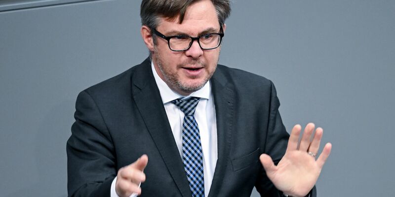 Der SPD-Politiker Martin Rosemann weist den FDP-Vorschlag nach einer Bürgergeld-Kürzung umgehend zurück. (Archivbild) - Foto: Britta Pedersen/dpa