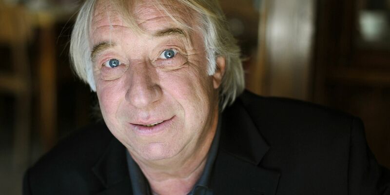 Der Kabarettist Richard Rogler ist tot. (Archivbild) - Foto: picture alliance / dpa