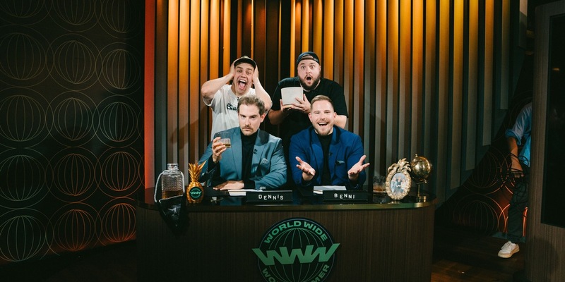 Papaplatte Dennis Wolter Reeze Benni Wolter World Wide Wohnzimmer - Foto: Joyn/Felix Görgens, presseportal.de