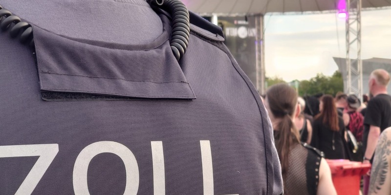 HZA-BS: Zoll ist beim M'era Luna Festival präsent - Foto: presseportal.de