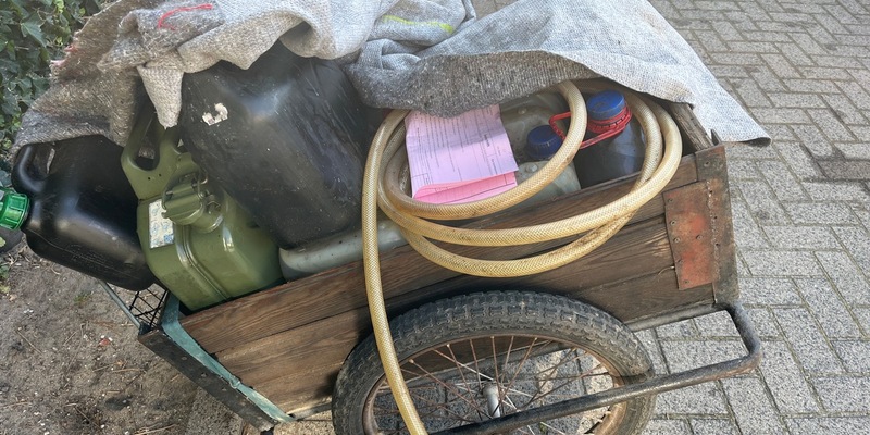 POL-LWL: Nach Dieseldiebstahl: Polizei sucht Eigentümer eines Handwagens - Foto: presseportal.de