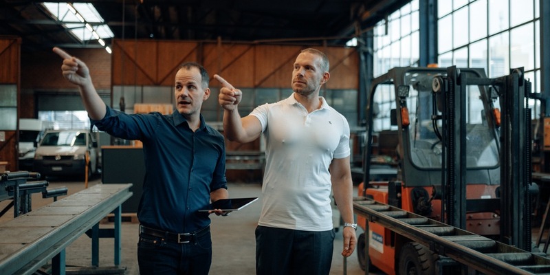 Make Handwerk Great Again: Wie die ProjektBauer GmbH zur Rettung der Handwerksbranche aufruft - Foto: presseportal.de