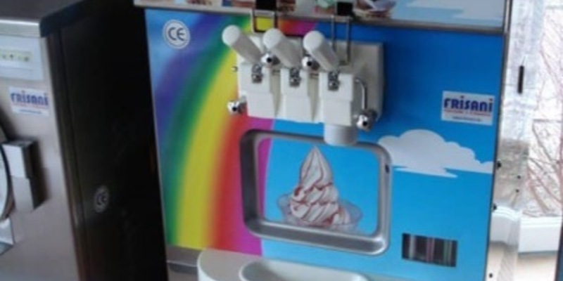 POL-CUX: Diebstahl einer hochwertigen Softeismaschine aus einem Verkaufsstand in der Wingst (Lichtbild in der Anlage) - Foto: presseportal.de