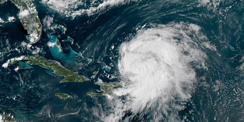 Der Hurrikan «Ernesto» bewegt sich auf Bermuda zu.  - Foto: Uncredited/National Oceanic and Atmospheric Administration/AP/dpa