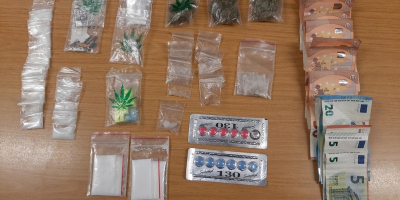 BPOLD-B: Mann mit Betäubungsmitteln im Gepäck festgenommen - Foto: presseportal.de