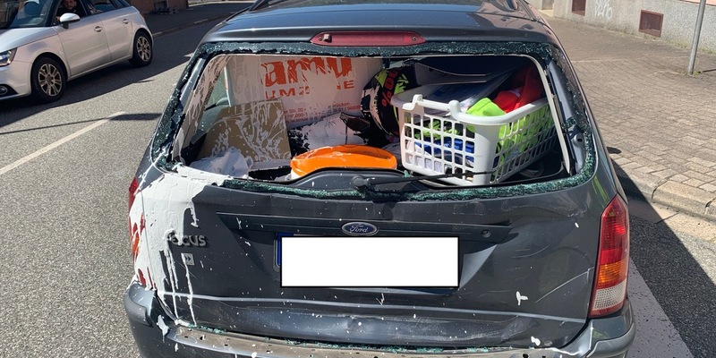 POL-IGB: Verkehrsunfallflucht mit gestohlenem Fahrzeug in Hassel - Foto: presseportal.de