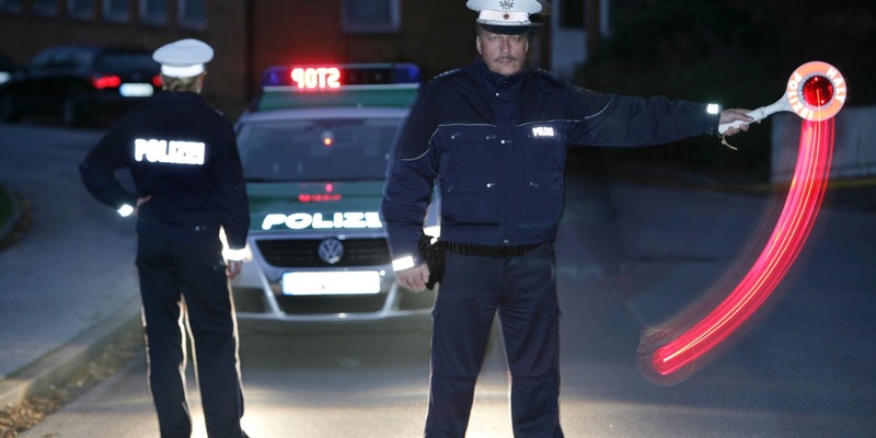 POL-ME: Im Grünstreifen gelandet - Ratingen - 2408067 - Foto: presseportal.de
