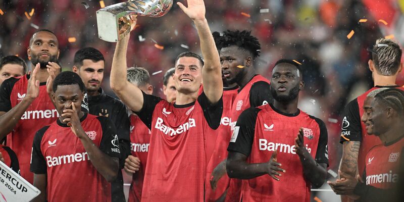 Bayer Leverkusen startet in der ungewohnte Rolle des Gejagten in die Saison. - Foto: Bernd Thissen/dpa