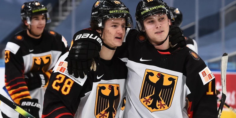 Starke Partnerschaft für den Eishockey-Sport: Bikeleasing-Service weitet Engagement beim Deutschen Eishockey-Bund aus - Foto: presseportal.de