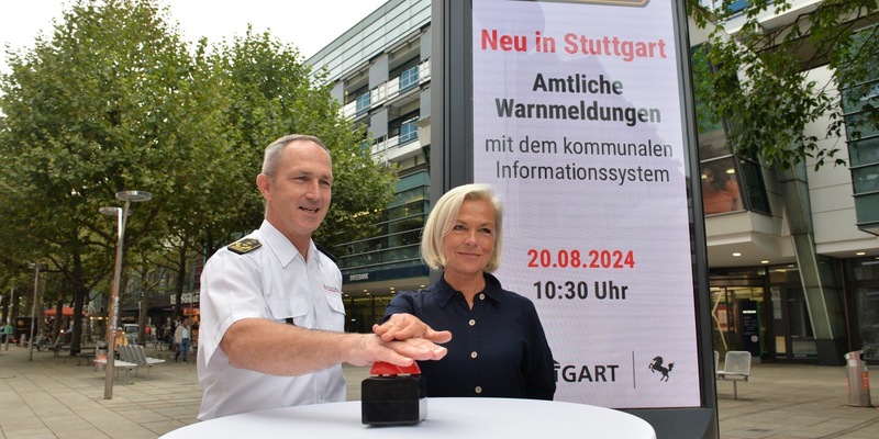 FW Stuttgart: Digitale Stadtinformationsanlagen in Stuttgart können ab sofort abgestufte Warnmeldungen anzeigen - Foto: presseportal.de