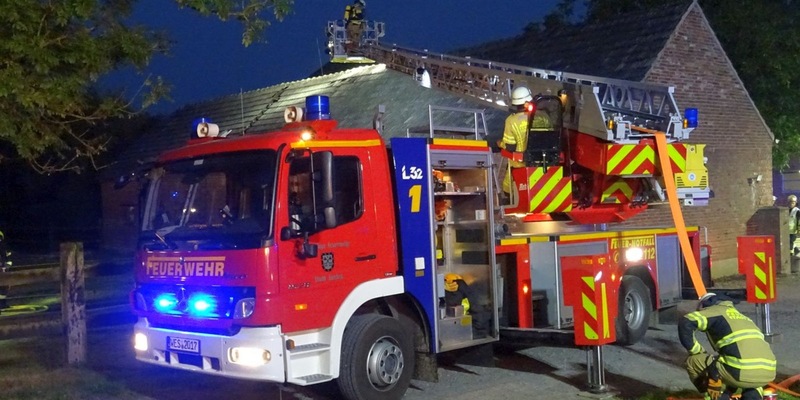 FW Xanten: Überörtliche Unterstützung und ausgelöster Heimrauchmelder - Foto: presseportal.de