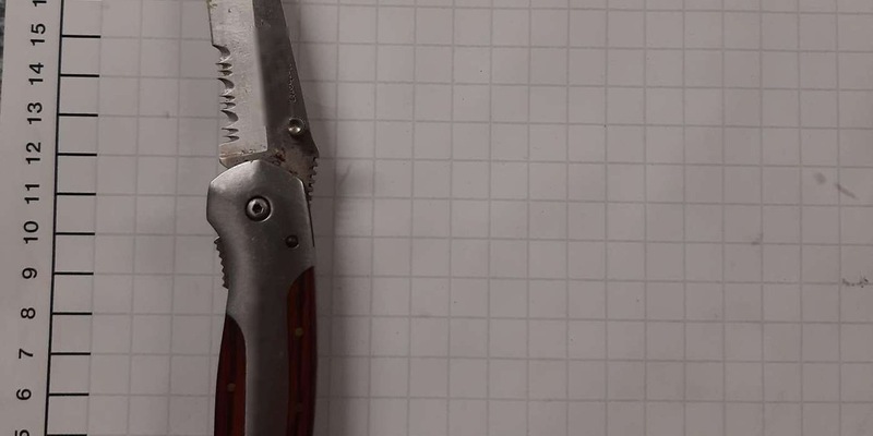 BPOL NRW: Bundespolizei stellt 30-Jährigen mit Messer in S4 - Foto: presseportal.de