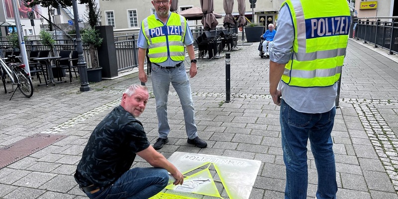 POL-HF: Achtung Taschendiebstahl - Polizei warnt vor Trickdieben - Sprühaktion in der Innenstadt - bitte kreisweit veröffentlichen - Foto: presseportal.de