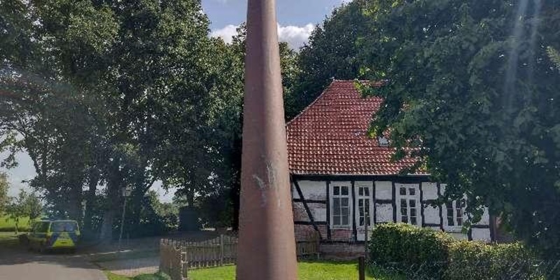 POL-NI: Zeugenaufruf nach Unfallflucht - Foto: presseportal.de