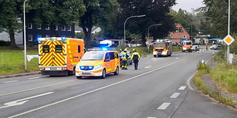 FW-EN: Verkehrsunfall Hattinger Str. / Gevelsberger Str. - Foto: presseportal.de