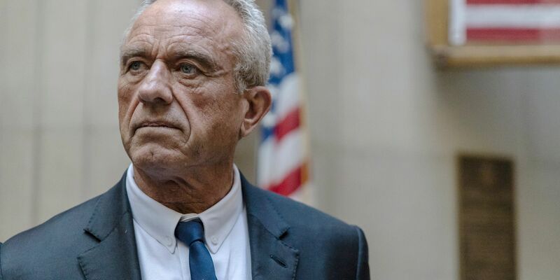 Kenndy stellt sich hinter Trump. (Archivbild) - Foto: Stefan Jeremiah/AP/dpa