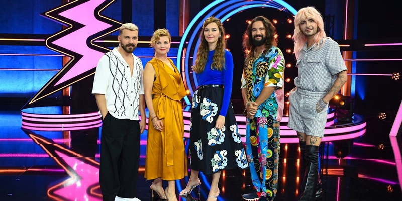 Edin Hasanovic Annette Frier Katrin Bauerfeind Tom Kaulitz Bill Kaulitz Die Superduper Show - Foto: Joyn/Willi Weber, presseportal.de