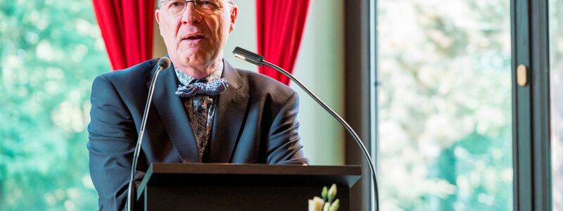 Eberhard Friedrich ist seit fast einem Vierteljahrhundert Chorleiter in Bayreuth. (Archivfoto) - Foto: Daniel Vogl/dpa