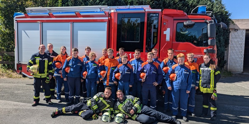 FW-AR: Aufregende 24 Stunden für die Jugendfeuerwehr - Foto: presseportal.de