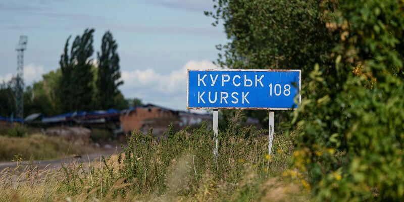 Die Region Sumy in Nachbarschaft zu Russland ist immer wieder Ziel von Angriffen. (Archivbild) - Foto: Evgeniy Maloletka/AP/dpa