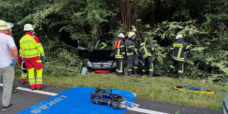 FW-MH: Unfall auf der A 40 - Foto: presseportal.de