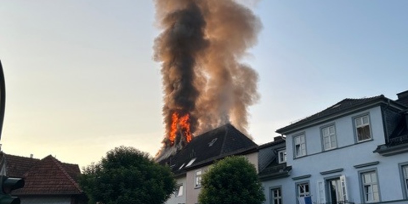 POL-ESW: Brand eines Mehrfamilienhauses in Witzenhausen - Folgemeldung - Foto: presseportal.de