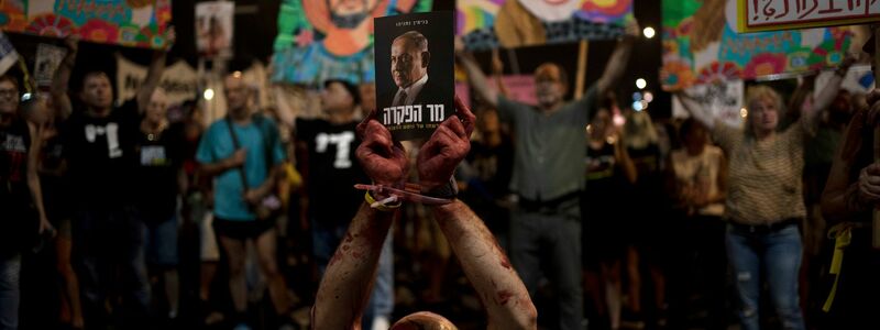 Demonstration für Freilassung von Geiseln in Tel Aviv. (Archivfoto) - Foto: Maya Alleruzzo/AP