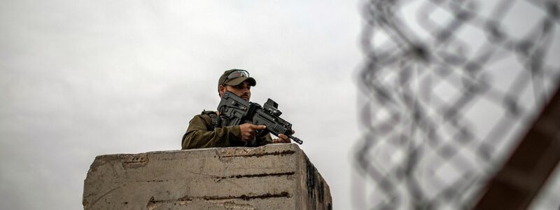 Israels Armee hat mehrere Kontrollposten im Westjordanland. (Archivbild) - Foto: Ilia Yefimovich/dpa