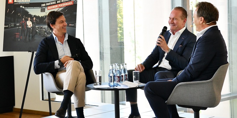 Toto Wolff und Andreas Kroiss: Technologie und Leadership im Fokus - Foto: presseportal.de
