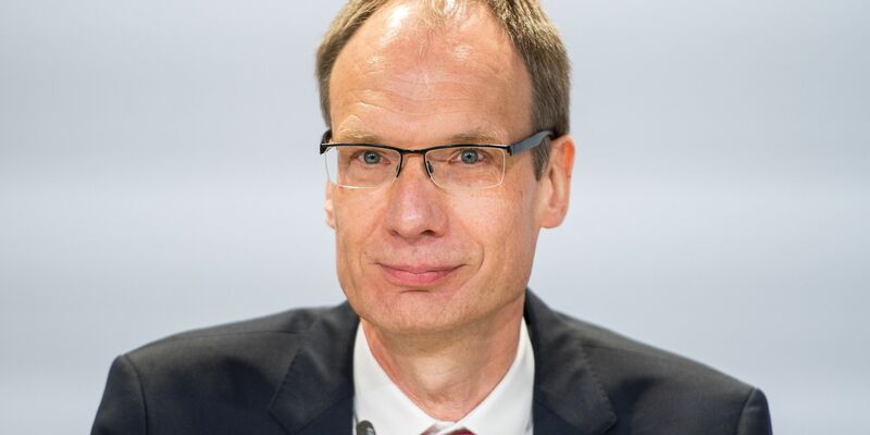 Michael Lohscheller ist neuer Chef von Polestar. (Archivbild) - Foto: Oliver Dietze/dpa