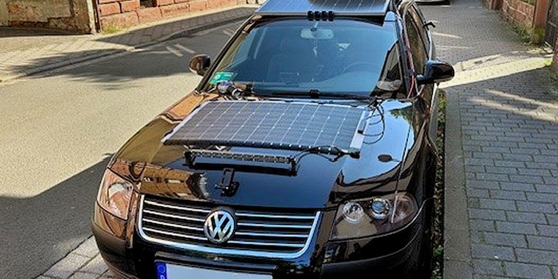 POL-PPWP: Fahrzeug mit ungewöhnlichen Anbauten - Foto: presseportal.de