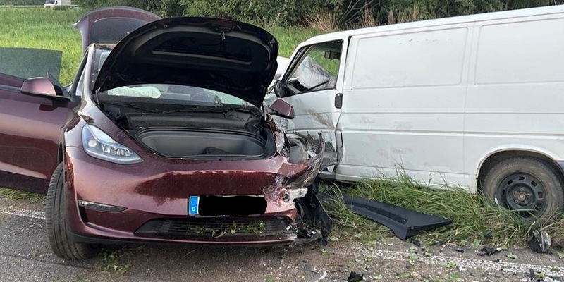 POL-PDLD: A65/AS NW-Süd - Alkoholisiert mit dem Autopiloten unterwegs - Foto: presseportal.de