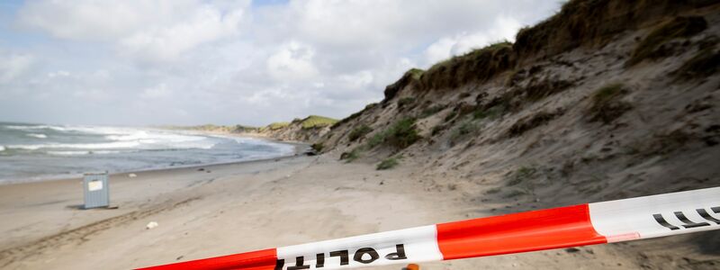 Die Polizei hat den Unglücksort abgesperrt. - Foto: Johnny Pedersen/Ritzau Scanpix/AP/dpa