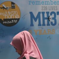 Seit elfeinhalb Jahren warten die Angehörigen der Insassen auf Antworten. (Archivbild) - Foto: Vincent Thian/AP/dpa