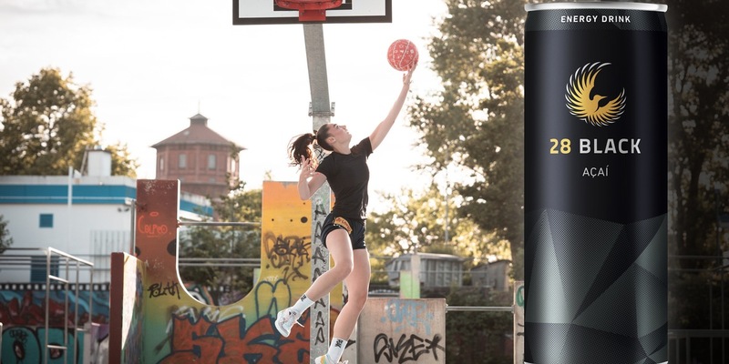 28 BLACK Social Media Kampagne: Love for the Game / Energy Drink 28 BLACK startet Social Media Kampagne über Frauen im Basketball - Foto: presseportal.de