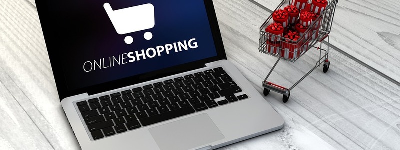 Onlineshopping verleitet oft dazu, mehr Geld auszugeben und den Dispo zu beanspruchen.  - Foto: Pixabay.com © PreisKing CCO Public Domain