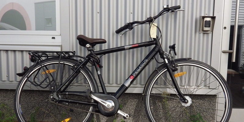 POL-HAM: Eigentümer gesucht - Wem gehören diese Fahrräder? - Foto: presseportal.de