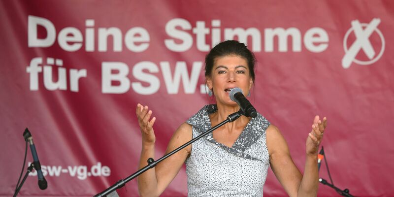 Parteigründerin Sahra Wagenknecht will zur Stationierung von Mittelstreckenraketen die Bevölkerung befragen (Archivbild) - Foto: Robert Michael/dpa
