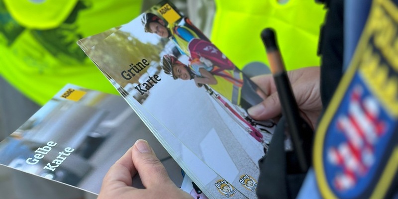 POL-DA: Goddelau/ Fürth: Blitz for Kids Aktion zum Schulstart / 40 von 48 Autos bekommen grüne Karten - Foto: presseportal.de