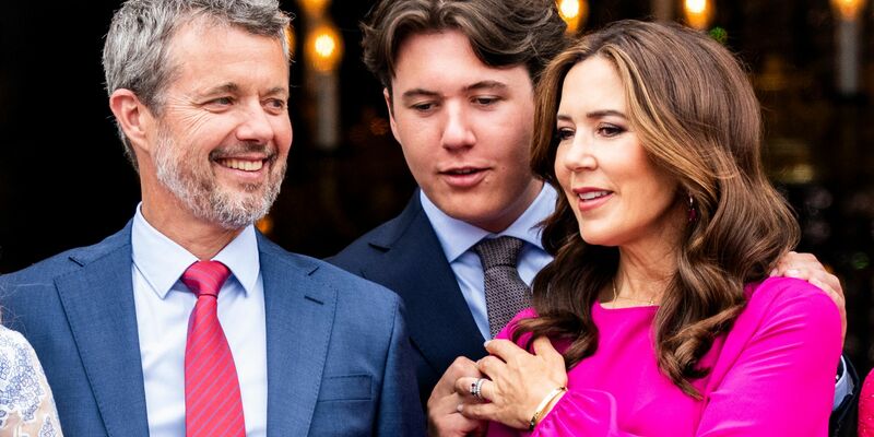 Kronprinz Christian - hier mit seinen Eltern König Frederik und Königin Mary - plant einen langen Aufenthalt in Ostafrika. - Foto: Ida Marie Odgaard/Ritzau Scanpix Foto/AP/dpa