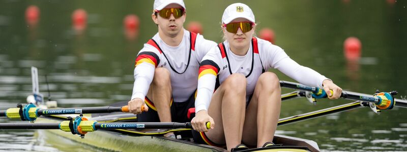 Die Ruderer Jan Helmich und Hermine Krumbein haben bei den Paralympics in Paris die Bronzemedaille gewonnen. - Foto: Philipp Schmidli/KEYSTONE/dpa