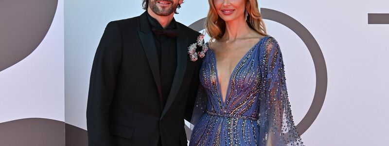 Adrien Brody ist mit seiner Partnerin Georgina Chapman nach Venedig gekommen. - Foto: Manuele Mangiarotti/IPA via ZUMA Press/dpa