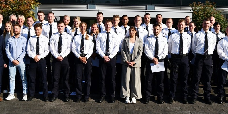 POL-PB: 32 neue Polizistinnen und Polizisten für die Kreispolizeibehörde Paderborn - Foto: presseportal.de