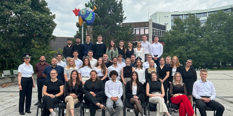 HZA-A: Berufseinsteiger beim Hauptzollamt Augsburg/Jetzt Karriere beim ZOLL starten! - Foto: presseportal.de