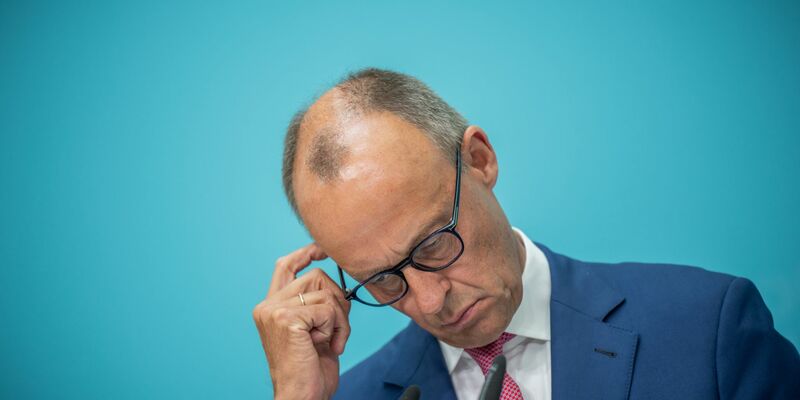 Sachsens Ministerpräsident Michael Kretschmer (CDU) will keine Minderheitsregierung. (Archivbild) - Foto: Michael Kappeler/dpa